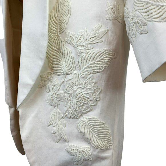 CHICO'S BLACK LABEL Lace Applique Jacket with Tags Size 00 - Picture 4 of 9